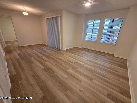 3rd image of 3550 Sable Palm Ln