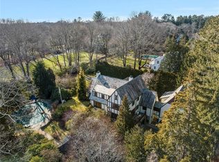 192 Cedar St, Warwick, RI 02818