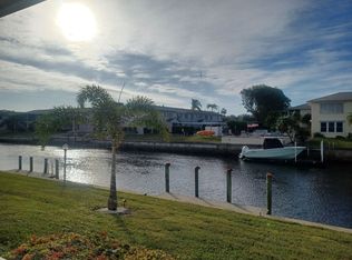 1404 SE 40th St #2, Cape Coral, FL 33904