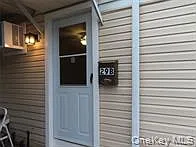 29 B Deer Park Ave #B — Photo 1