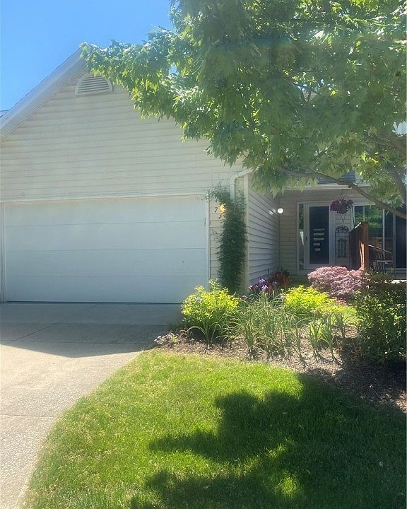 1st image of 7130 N Queens Ferry Pl