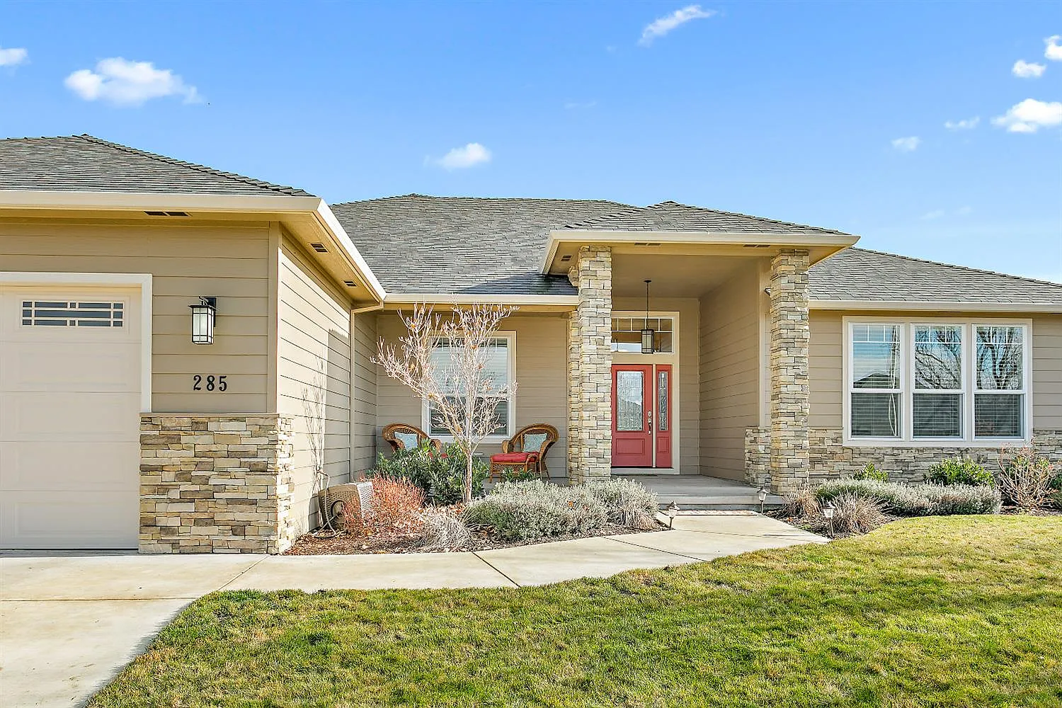 285 Robert Trent Jones Blvd photo 1