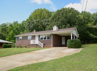 491 Fern Dr, Asheboro, NC 27203
