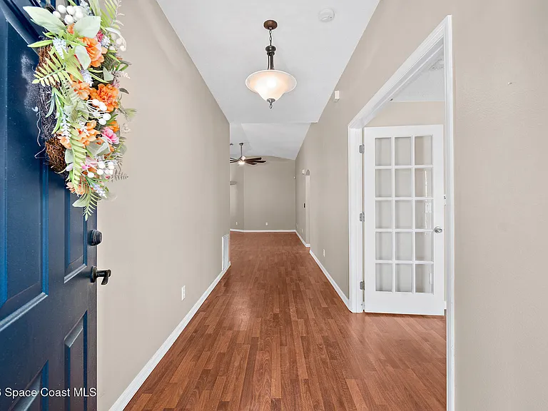 2467 Deercroft Dr — Photo 13