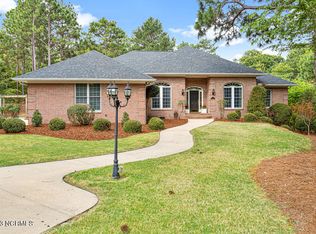 4 Vardon Pl, Pinehurst, NC 28374