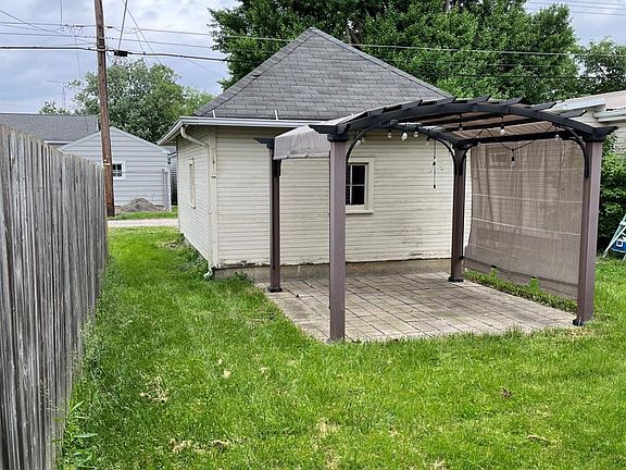 4th image of 192 Hudson St