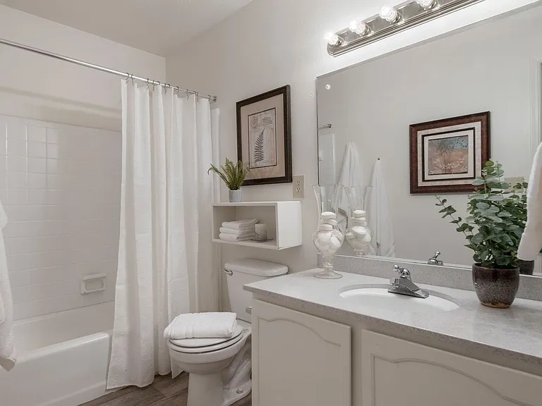 Park Villas Apartments — Photo 54
