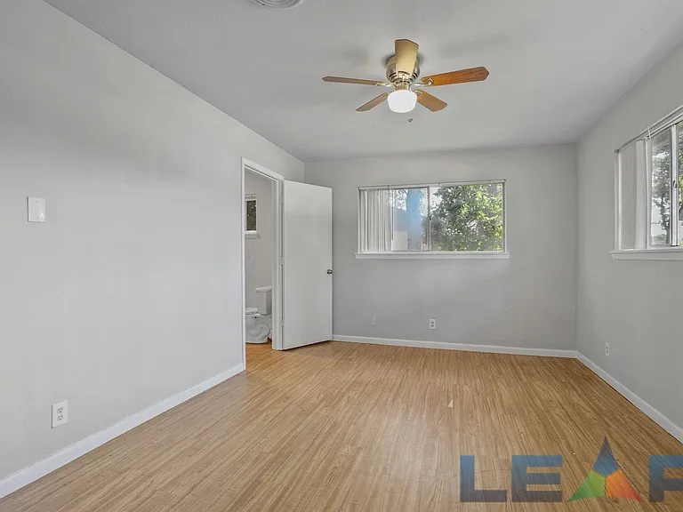 1917 Jacqueline Dr — Photo 9