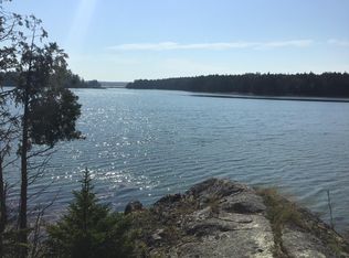 2 Eagles Point Rd, Milbridge, ME 04658