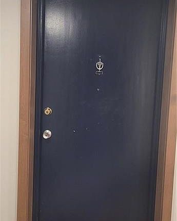4th image of 1005 Woodrow Ave APT 1D