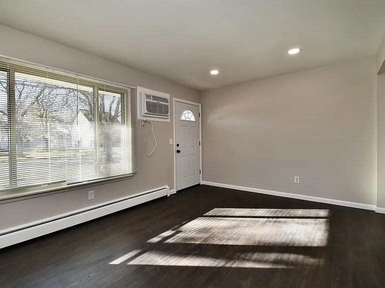 2241 Woodward Hts #102 — Photo 13