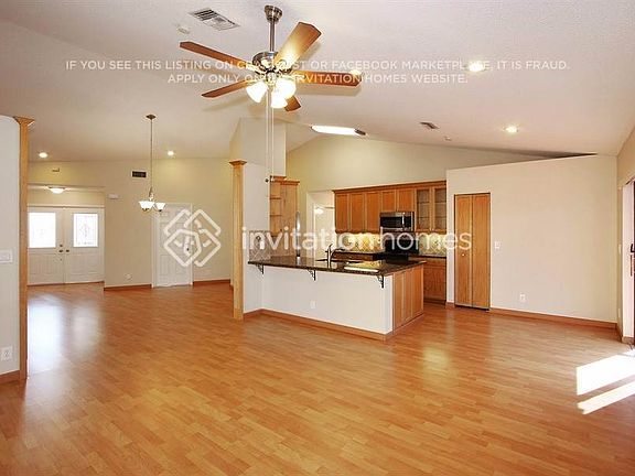 4th image of 5147 NW 51st Ave