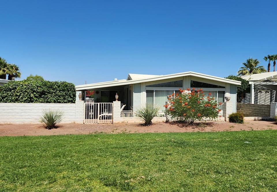 1st image of 39763 White Canyon Dr