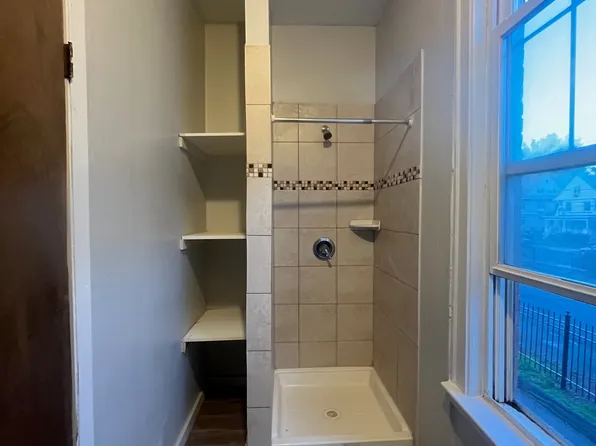 442 Farmington Ave, Hartford, CT