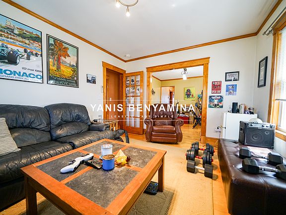 4th image of 59 Court St #59