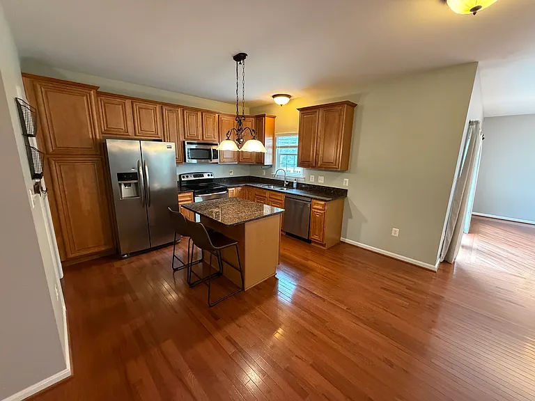 7540 Lawyers Rd — Photo 8