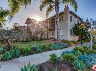 1103 S Genesee Ave, Los Angeles, CA 90019
