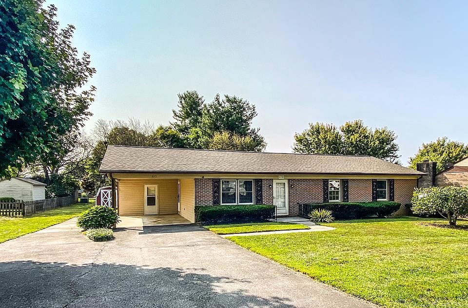 1st image of 615 Rolling Hills Dr