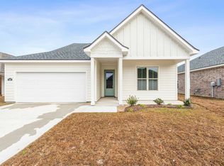 280 Hines Dr, Sulphur, LA 70665