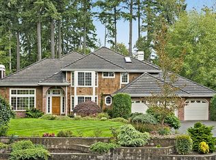 974 High School Rd NE, Bainbridge Island, WA 98110