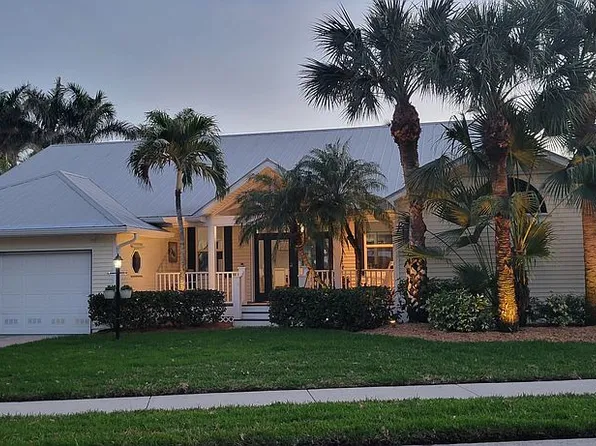 12565 Coconut Creek Ct, Fort Myers, FL 33908