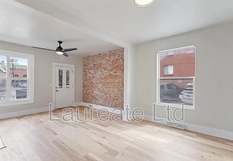 716 E 1st Ave — Photo 5