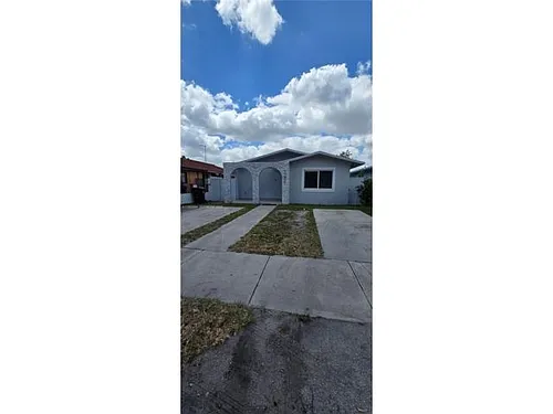 1284 W 38th Pl Photo 1