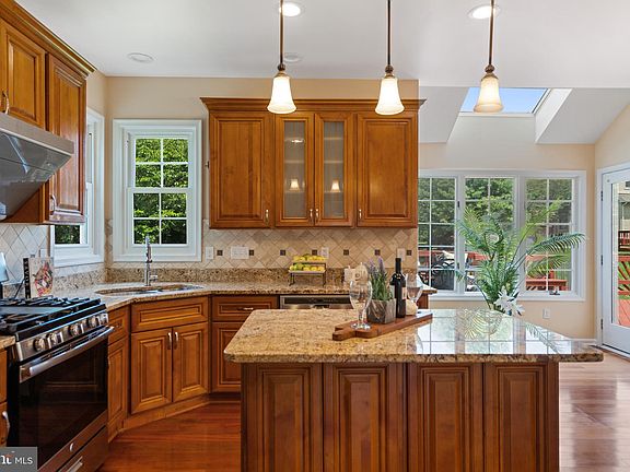 4th image of 3819 Wheatgrain Ln