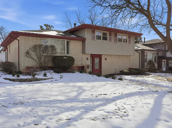 16309 66th Ct, Tinley Park, IL 60477