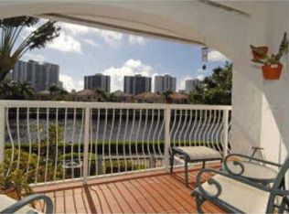 3762 NE 209th Ter, Aventura, FL 33180
