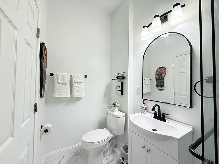 3313 Ellwood Ave #1 — Photo 18