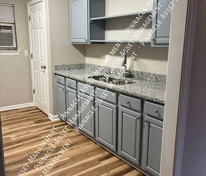 208 Valley View Ave #3 — Photo 21