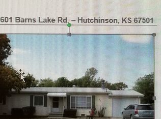601 N Barnes Lake Rd, Hutchinson, KS 67501
