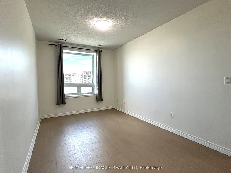7400 Markham Rd #423 — Photo 20