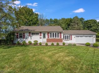 15 Evergreen Ter, Succasunna, NJ 07876