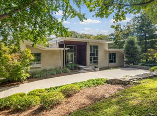 586 Natchez Bend Rd, Nashville, TN 37221