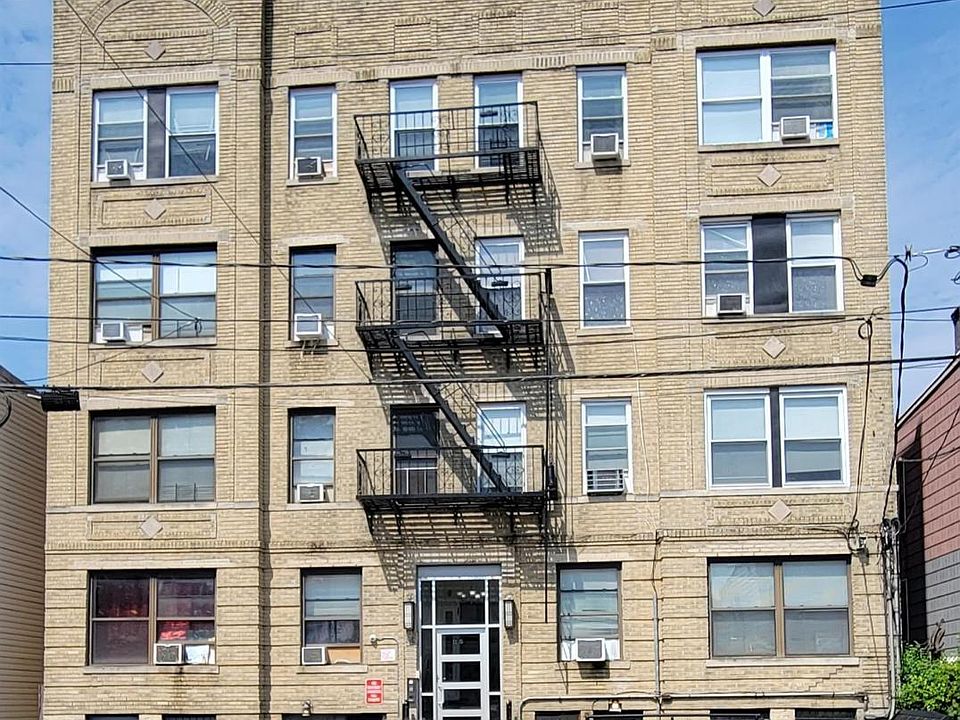 1st image of 13-15 Olean Ave #B100