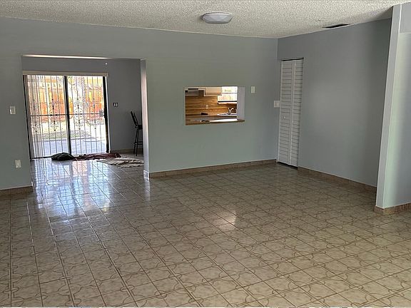 4th image of 19244 NW 48th Ave