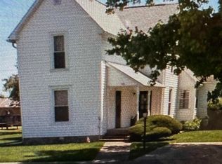 109 N Benton St, Goodland, IN