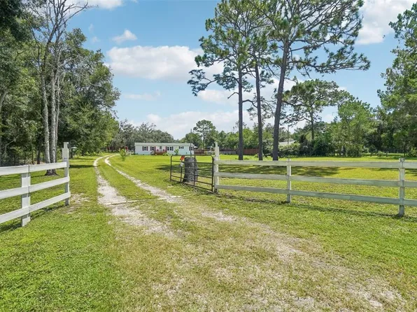 18454 Edgewood Dr, Spring Hill, FL 34610