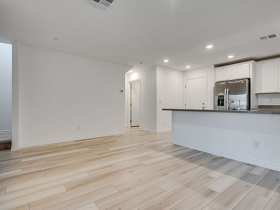 4th image of 10775 Astell Isle Ct