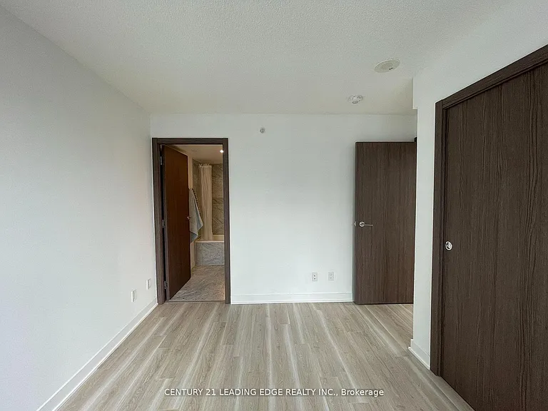 17 Bathurst St #1502 — Photo 22