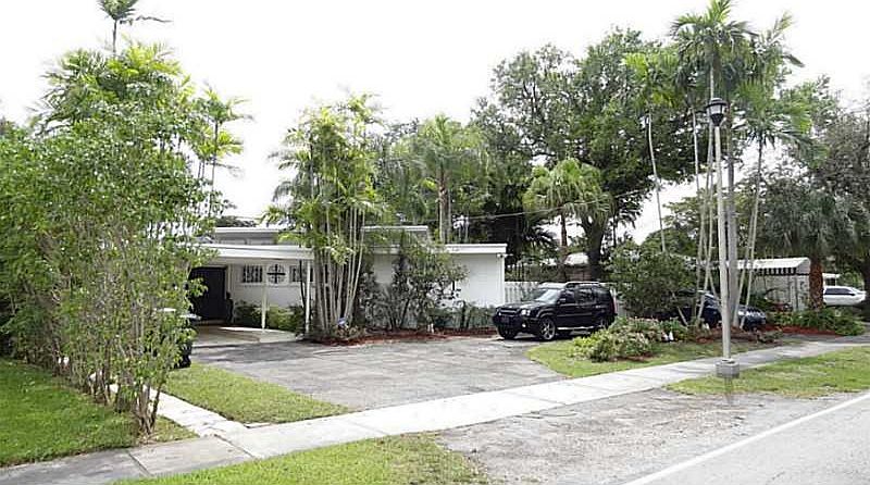 1st image of 12725 Griffing Blvd