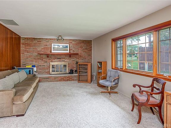5th image of 2807 Northlake Ct