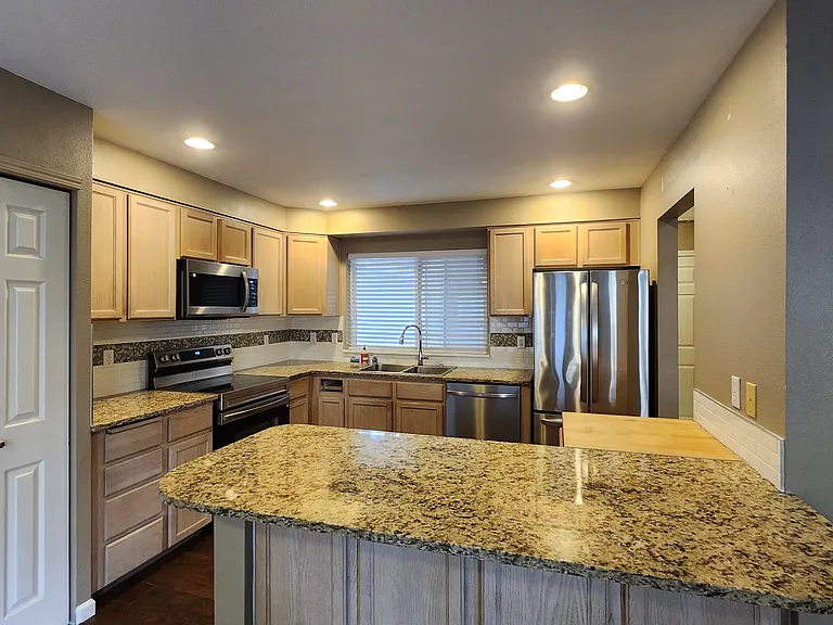 18723 19th Dr SE — Photo 11