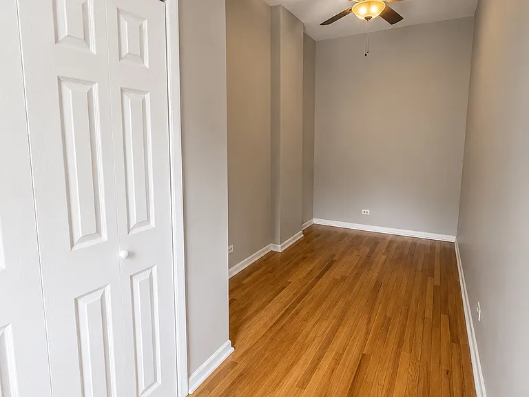 2028 W Armitage Ave #2R — Photo 5
