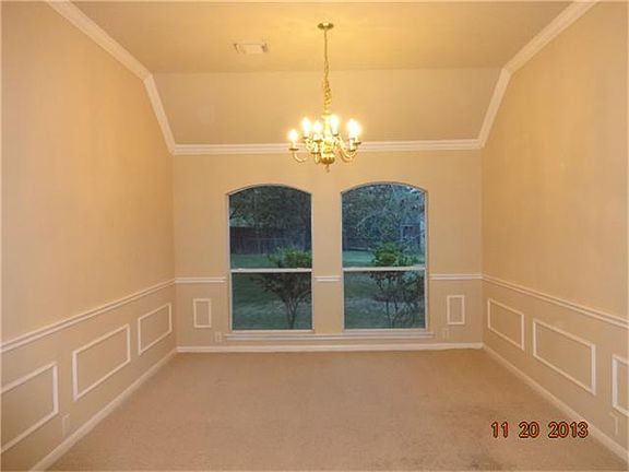 Formal Dining