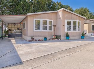 2701 N Alder Dr TRAILER 69, Fruitland, ID 83619