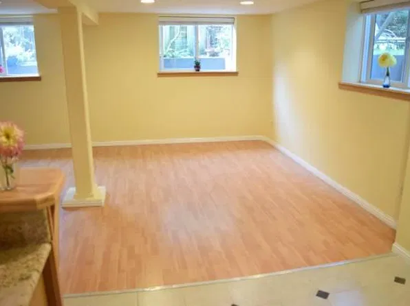 3125 NE Holladay St #A2, Portland, OR 97232