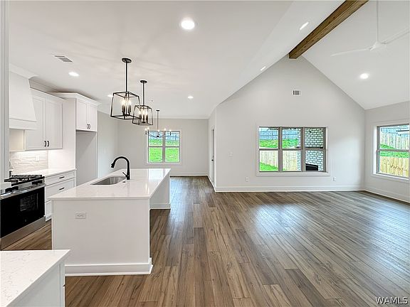 2nd image of 13773 Blackoak Dr